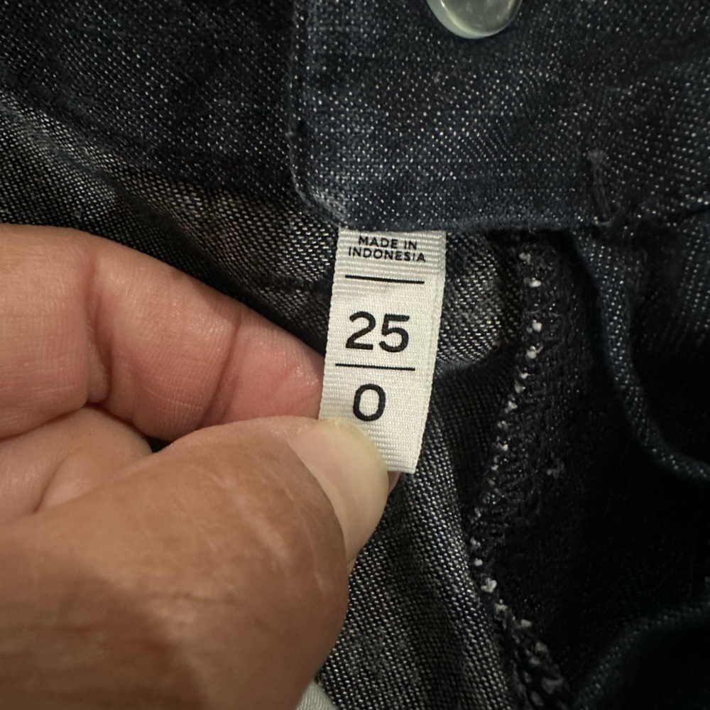 LOFT Indigo Denim Shorts - Picture 7 of 8